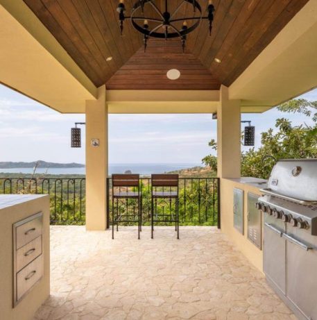 Casa-Bendita-cropped-29-qkqcxieh584rho88r9hxt7xmkfszm9hacjk2or1b2w
